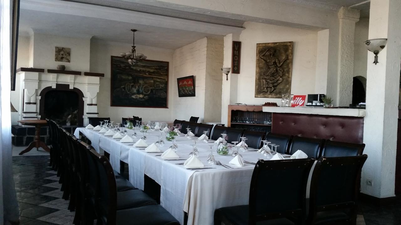 Relais De La Haute Ville Tana Antananarivo Exterior photo