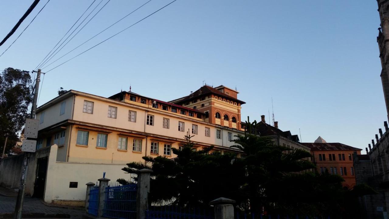 Relais De La Haute Ville Tana Antananarivo Exterior photo
